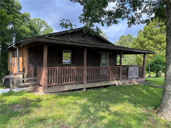 157 Cowart Rd, Ford City, PA 16226