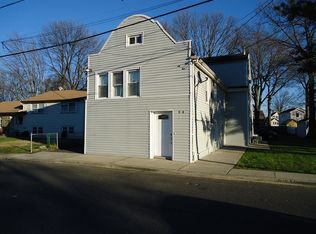 34 John St, Little Ferry, NJ 07643