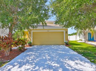 7902 Carriage Pointe Dr, Gibsonton, FL 33534