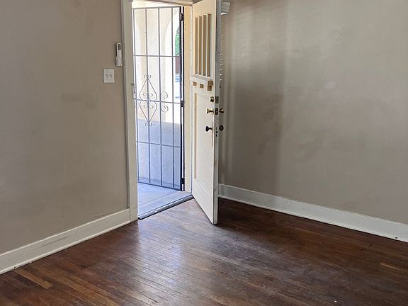 3rd image of 413 N Tyndall Ave #0