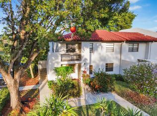 9193 Pecky Cypress Ln APT 6B, Boca Raton, FL 33428