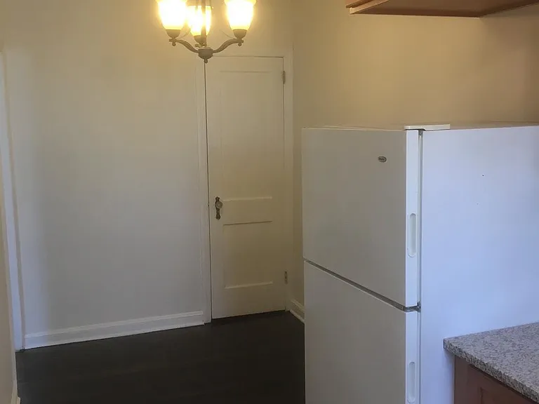 883 Windermere Ave #1 — Photo 2