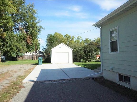 5th image of 317 Terry Ave