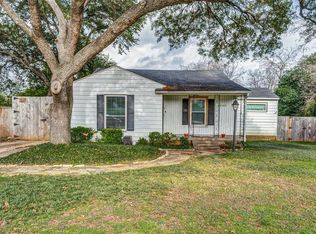 4249 Aero Dr, Dallas, TX 75209