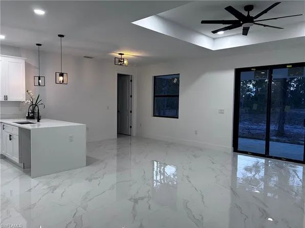 1117 Hudson ST E, LEHIGH ACRES, FL 33974