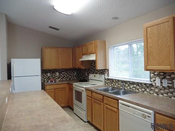 5th image of 25 Russkin Ln
