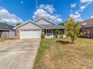 9458 Pine Lilly Ct, Navarre, FL 32566