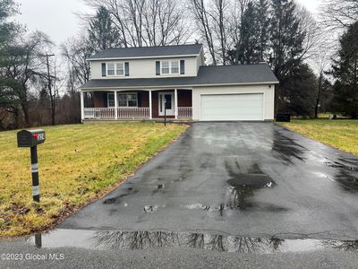 2224 Lynnwood Dr, Niskayuna, NY, 12309