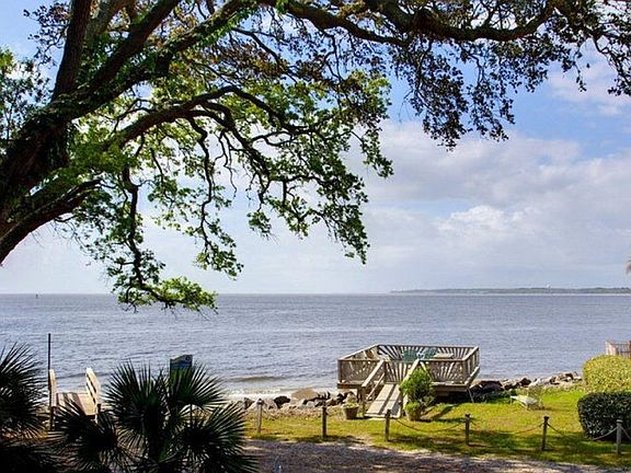 4th image of 626 Beachview Dr