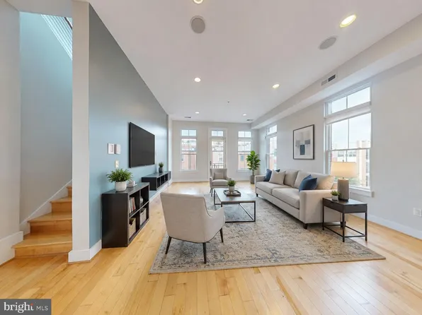 1700 Euclid St NW Unit B7, Washington, DC 20009