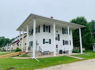 301 S Dayton St, Hanover, IL 61041