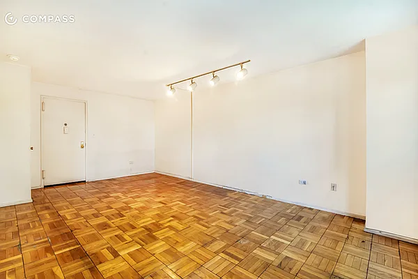 Sold by Compass | media 2