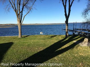 208 King St W, Osakis, MN 56360