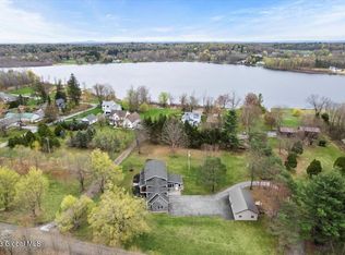 2 Manning Rd, Ballston Lake, NY 12019