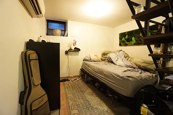 Rented by Rennit Inc. | media 17