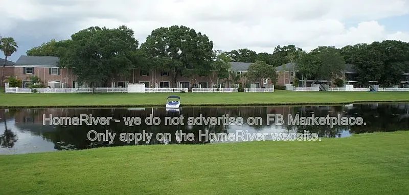 Whispering Oaks — Photo 3