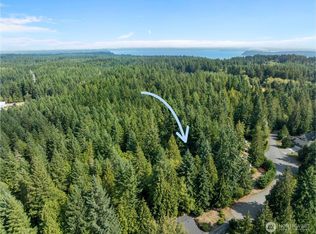 4105 Tartan Way, Clinton, WA 98236