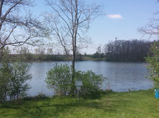 24484 Manor Dr, Hudson, IL 61748