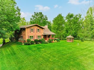 105 Guthrie Rd, Mumford, NY 14511