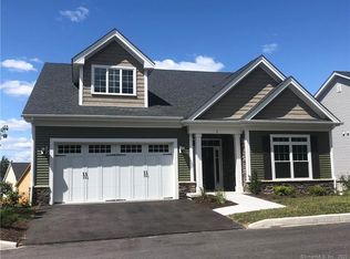 104 Fieldstone Ln, Beacon Falls, CT 06403