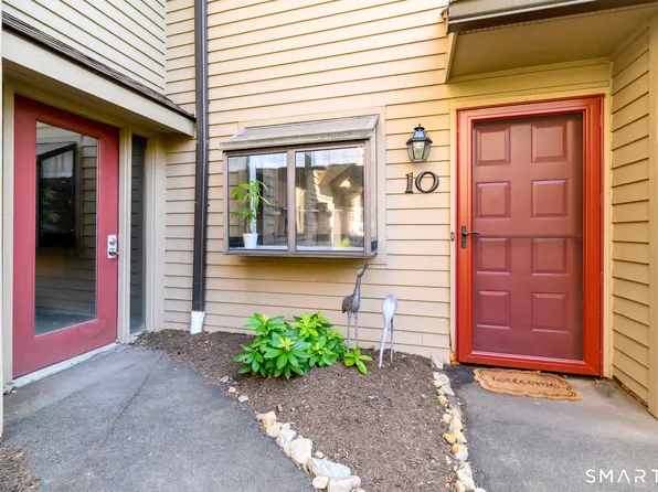 150 Hope Street #10, Stamford, CT 06906