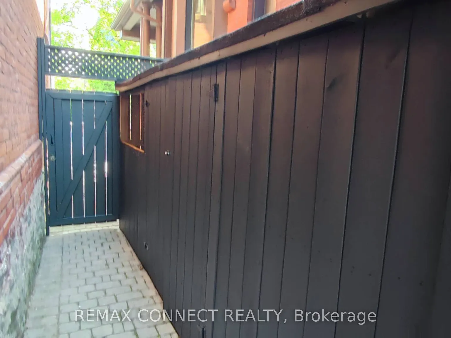 2 bed, $2,200 — Photo 4