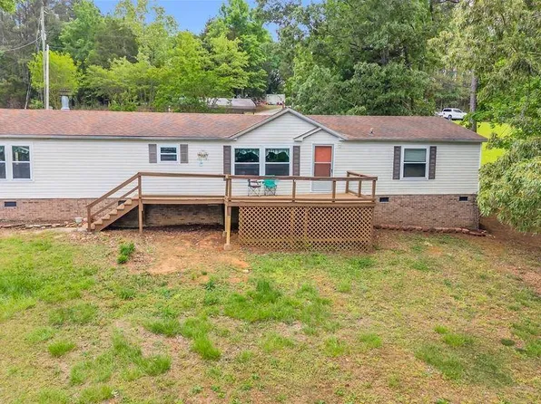 90 E Stagecoach Rd, Cross Hill, SC 29332
