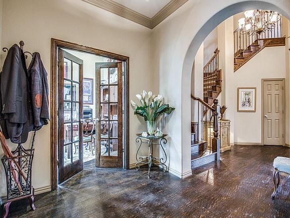 4th image of 8801 Broad Meadow Ln