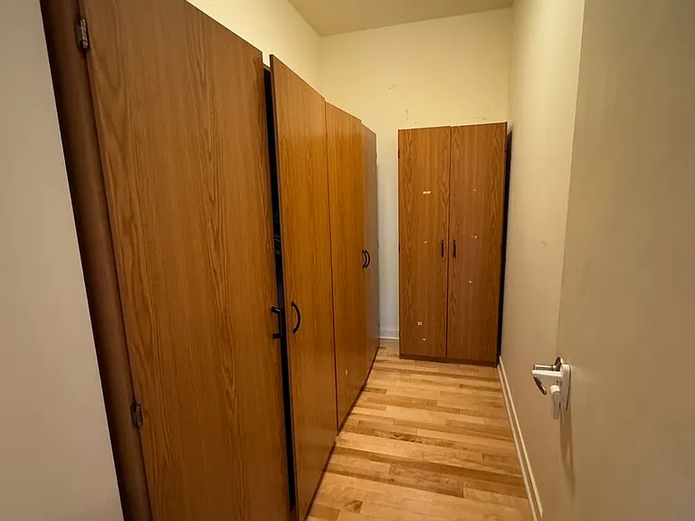 1155 W Roosevelt Rd #204 — Photo 8