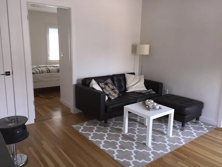 1133 Santa Barbara St — Photo 7