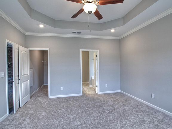 5th image of 621 Begonia Dr #176-lot 176