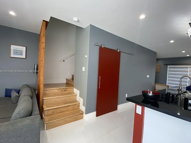3445 SW 14th St #3445 — Photo 46