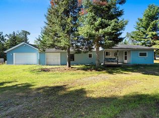 W12823 County Rd W, Crivitz, WI 54114