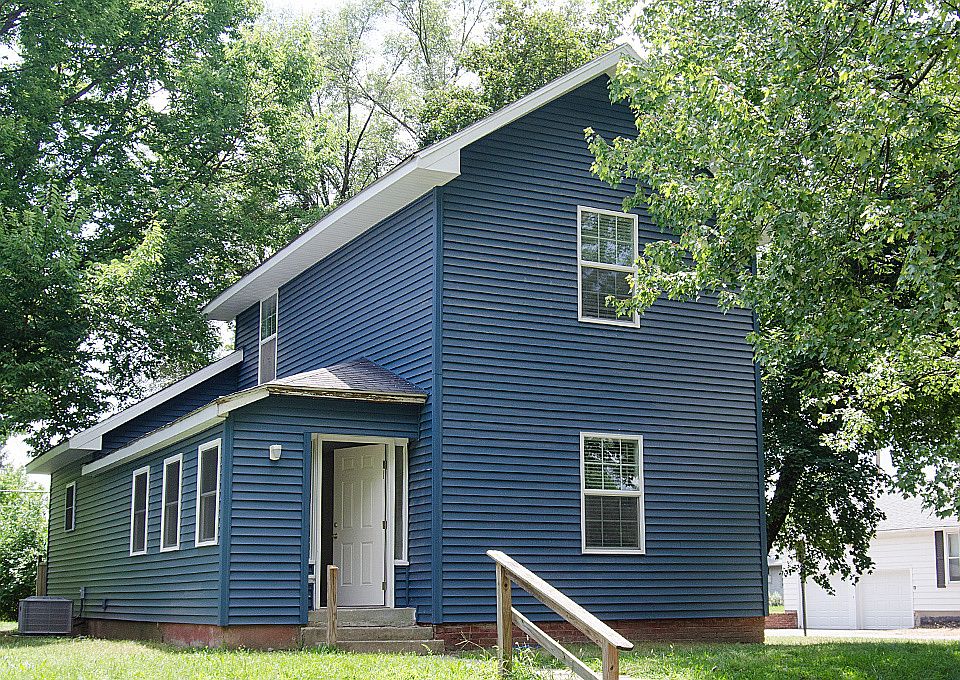 1st image of 1017 W North St #1