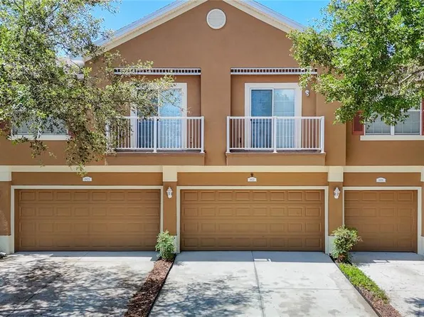 6821 Breezy Palm Dr, Riverview, FL 33578