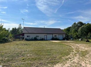 8920 W 30th Rd, Harrietta, MI 49638