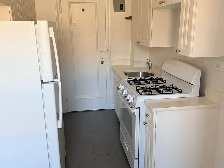 814 W End Ave #13D — Photo 13