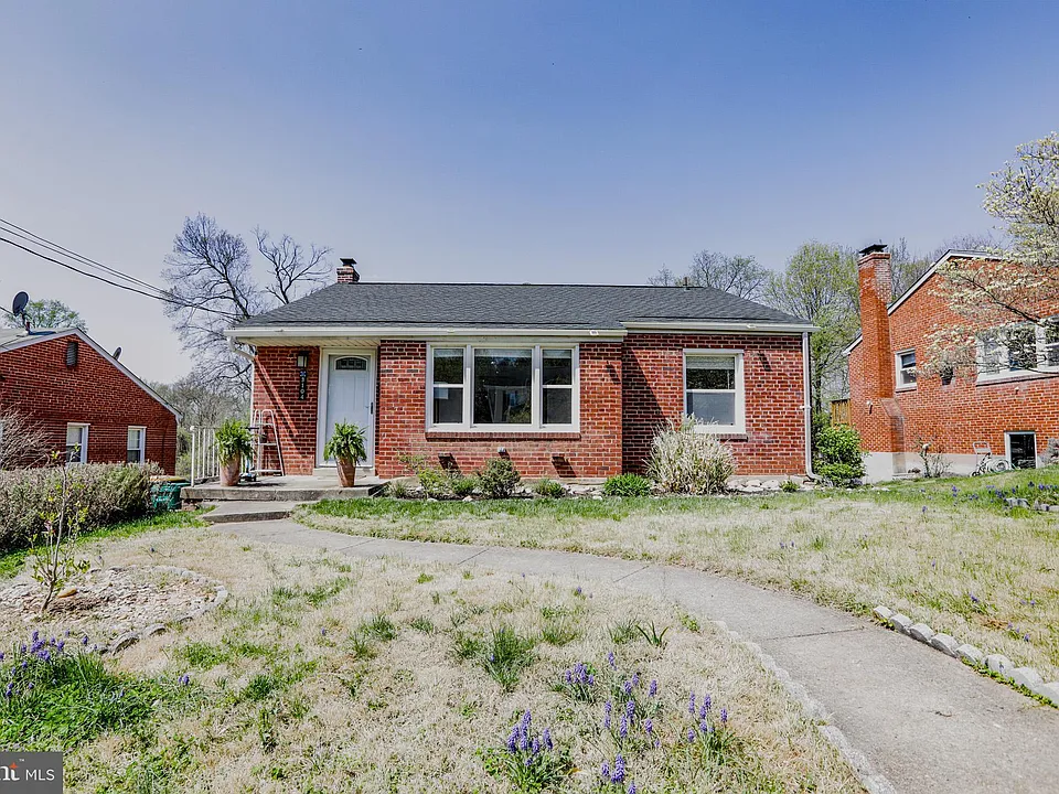 3104 Gumwood Dr