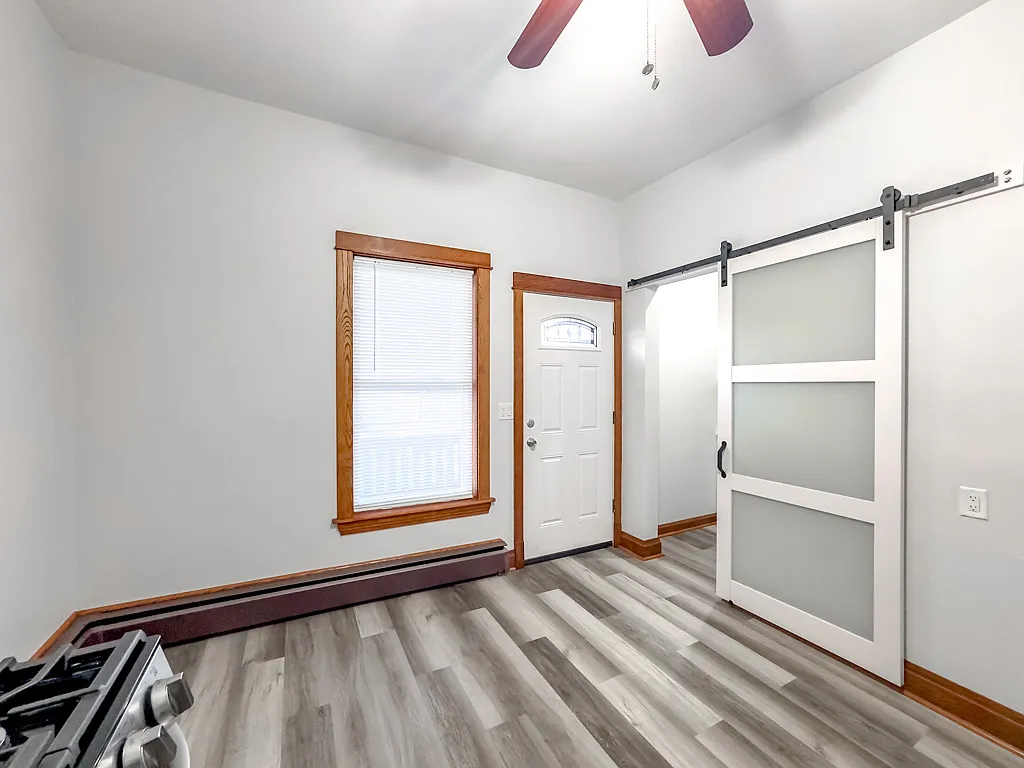 Drop Dead Gorgeous 2 Bed, 1 Bath at Armitage + McLean (Logan Square) — Photo 4