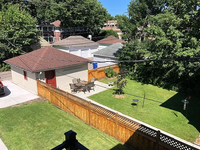 11 backyard_05062021