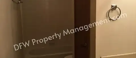 2412 Amber Hill Ln — Photo 102
