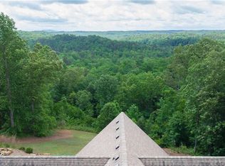 192 Etowah Dr, Dawsonville, GA 30534