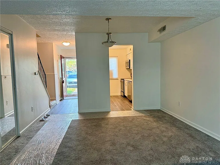 2036 S Breiel Blvd #2036 — Photo 4