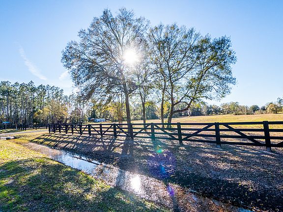 2nd image of 27194 Dump Truck Ln