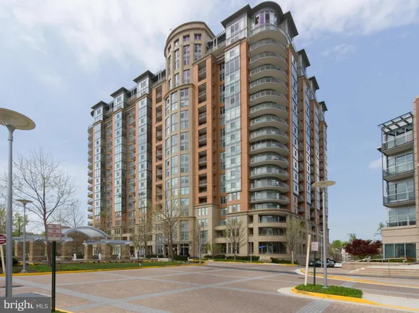 8220 Crestwood Heights Dr, Mc Lean, VA