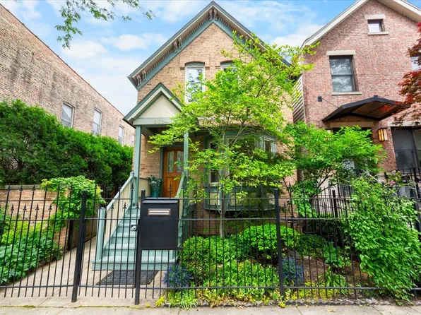 2324 W McLean Ave, Chicago, IL 60647