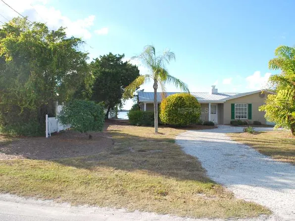 200 Winson Ave, Englewood, FL 34223