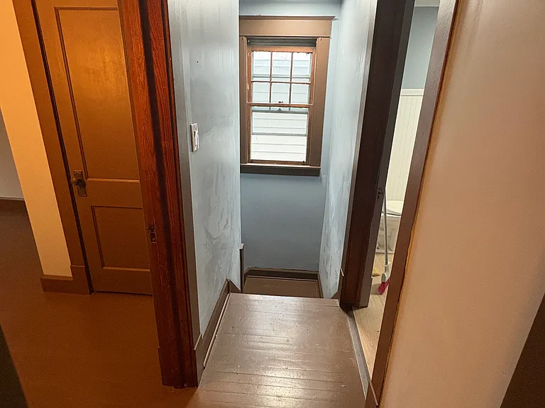 35 Clare Ave — Photo 12