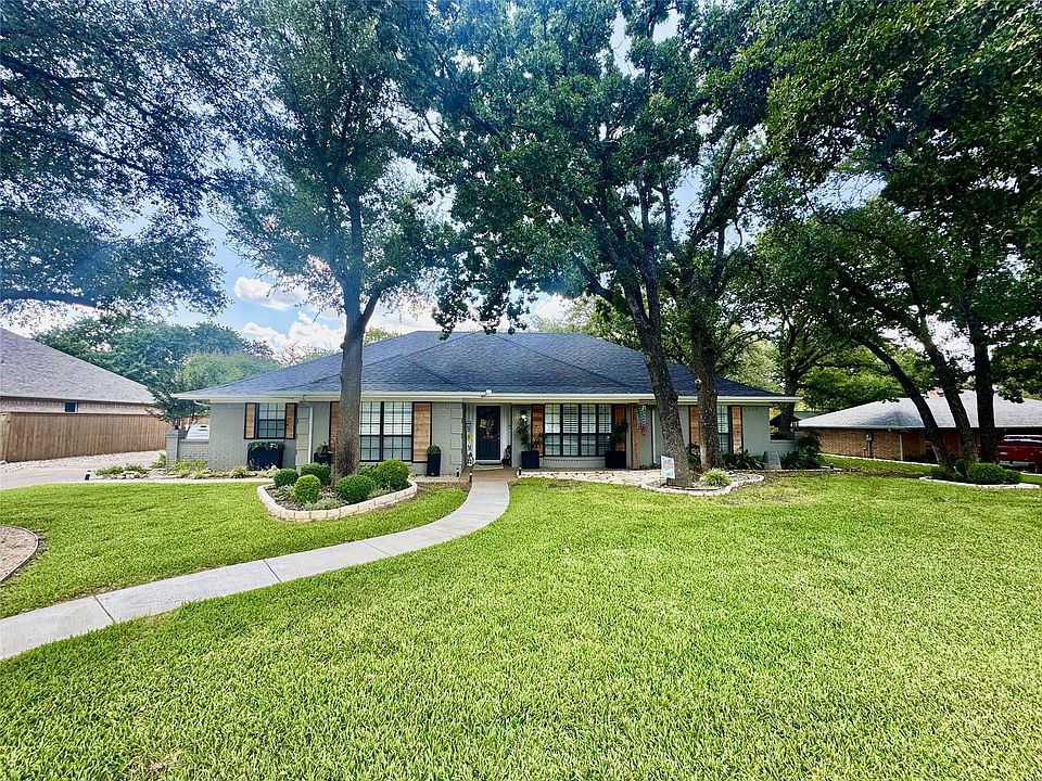 1st image of 8502 Auburn Ct