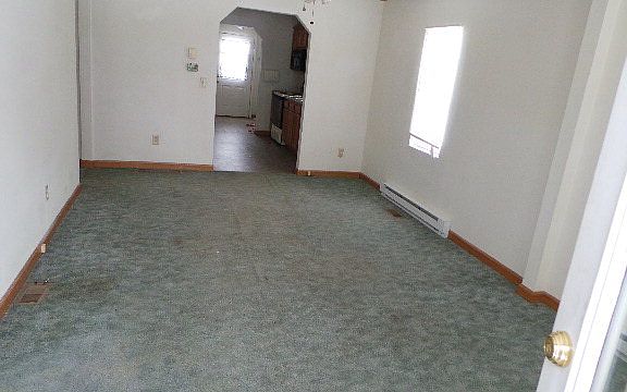 2nd image of 396 Louis St